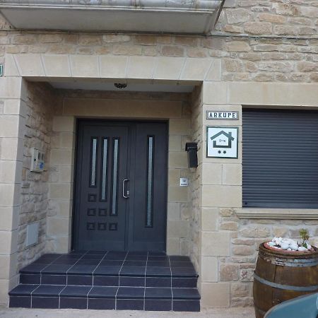 Arkupe Etxea Pension Arroniz Buitenkant foto